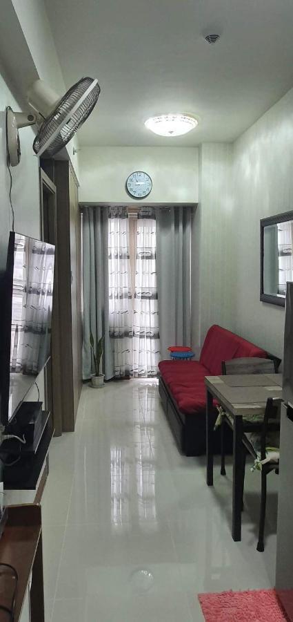 Schoenes Apartment Mit Pool-Nutzung Manila Exterior foto