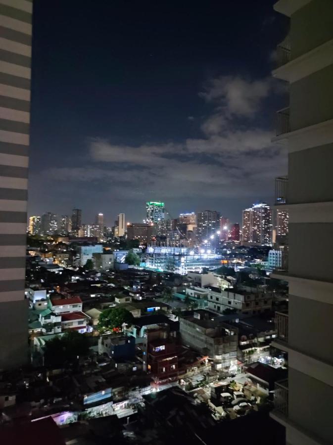 Schoenes Apartment Mit Pool-Nutzung Manila Exterior foto
