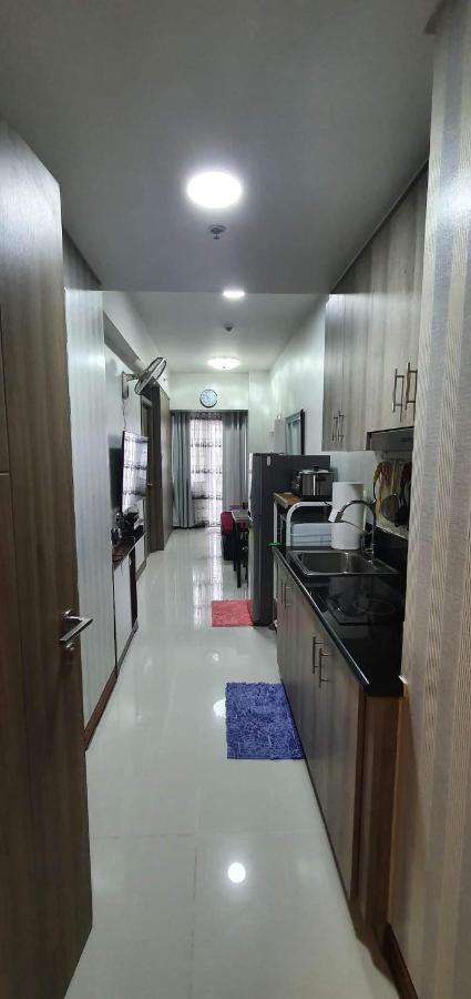 Schoenes Apartment Mit Pool-Nutzung Manila Exterior foto